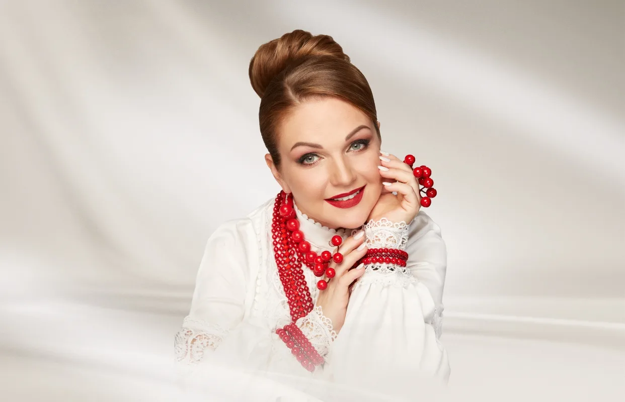 Марина Девятова live